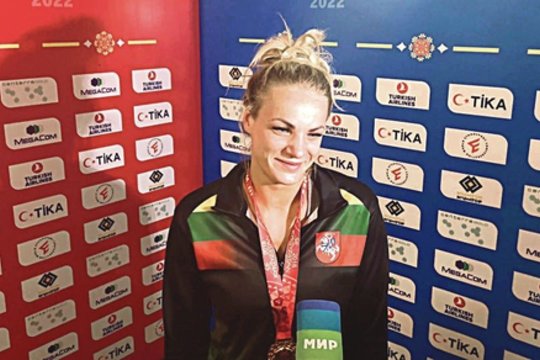 Lietuvė pasaulio klajoklių čempionate nesuprasdama taisyklių iškovojo auksą