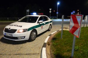 Ariogaloje automobilis užmušė pėsčiąjį ir nuvažiavo