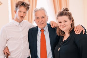 Lietuvių kilmės britų teatro ir kino aktorius George'as Mikellis: „Tikiu likimu“