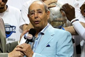 Mirė NBA „Orlando Magic“ klubo savininkas