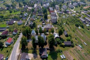 Šis Lietuvos miestelis lyg magnetas traukia naujakurius. Priežastis – itin miela  