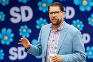 Švedijos kraštutinių dešiniųjų lyderis sulaukė grasinimų nužudyti, sako partija 