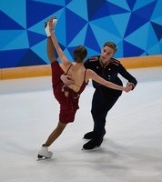 Ledo šokėjai D. Kizala ir M. Polishook „Amber Cup“ varžybose užėmė 12-ąją vietą