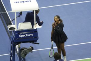 Skandalingas „US Open“ finalas: S. Williams teisėją apkaltino seksizmu ir šaukė – tu vagis