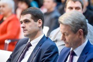 R. Žemaitaičiui oponuojantys politikai bando sušaukti „tvarkiečių“ tarybą