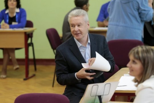 Milijardą išleidęs V. Putino sąjungininkas gali vėl valdyti Maskvą 