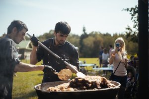 Pagal uzbekišką receptą pagamintas plovas pateko į istoriją