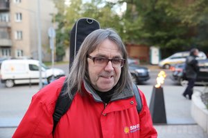 „Poliarizuoti stiklai” išleidžia vinilo plokštelę: „Tai tik įžanga didelei legendai”