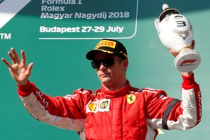 Kimi Raikkonenas priėmė stebinantį sprendimą: „Ferrari“ iškeitė į savo pirmąją ekipą