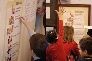Perspėja apie dažnai nutylimus vaikų iššūkius mokykloje: kaip jiems padėti?