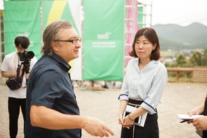 Arūno Matelio filmas „Nuostabieji lūzeriai. Kita planeta“ Korėjoje laimėjo apdovanojimą