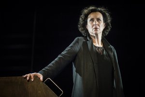 Šviežio kūrybinio kraujo injekcija – naujam Rusų dramos teatro sezonui 