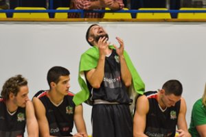 „Juventus“ klubas po atkaklios kovos nugalėjo „Dzūkiją“