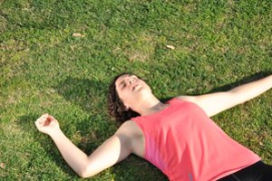 Jauna moteris patyrė penkis insultus: jos bėdų priežastis šokiruoja