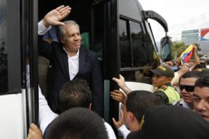 Amerikos šalys neatmeta „karinės intervencijos“ Venesueloje galimybės