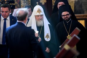 Aštrėjant ginčui dėl Ukrainos Maskvos patriarchatas nusigręžė nuo Konstantinopolio