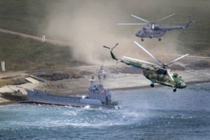 Rusijos karinis laivynas pradėjo pratybas Japonijos jūroje