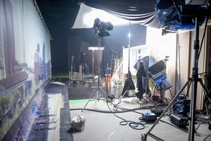 Filmų kūrėjai Lietuvai jau atpjovė storoką pajamų riekę   