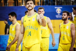 Australai prie pasaulio čempionato priartėjo sutriuškinę lietuvio treniruojamą komandą