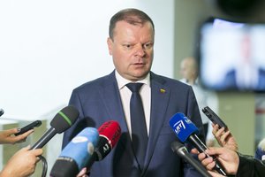 Saulius Skvernelis žada: „Kitąmet minimali alga – 430 eurų“
