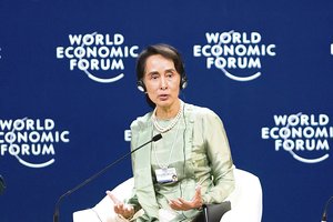 Už įžeidžiamas žinutes apie Mianmaro lyderę buvęs žurnalistas kalės 7 metus