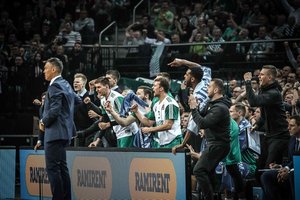 „Žalgiris“ ir toliau tęs draugystę su statybos įrangos nuomotojais
