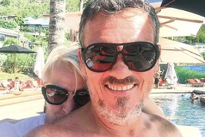 Dizainerę egzotiškoje saloje apgaubė karšti prancūzo verslininko jausmai