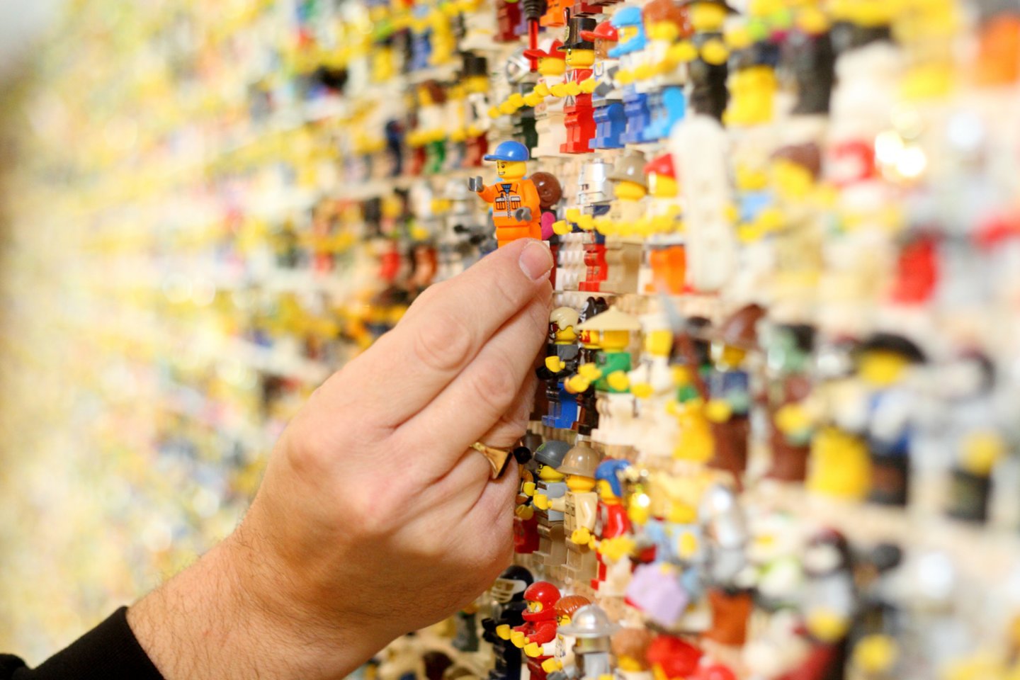  Aštuntajame dešimtmetyje „Lego“ iš šeimos įmonės ėmė darytis verslo imperija.<br> PA Pictures/Scanpix nuotr.