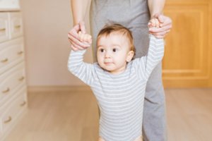 Įspėjo tėvus dėl populiarios priemonės, kuri vaikams kelia didelį pavojų