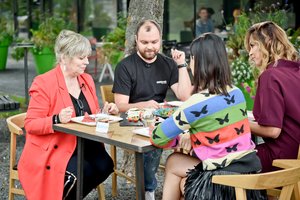 Sauliaus Prūsaičio mama papasakojo apie pirmą pažintį su marčia Agne Kuzmickaite