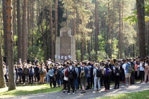 Visoje Lietuvoje – per 150 eitynių į žydų žudynių vietas