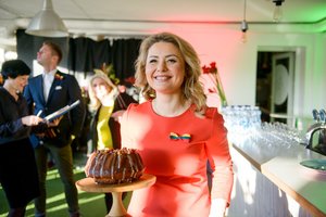 B. Nicholson siūlo ypatingą želės tortą – skonis primins vaikystę