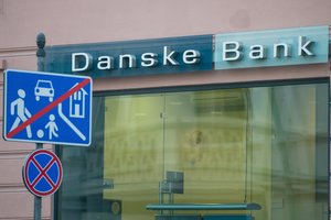 Europos Komisija paragino išsamiai ištirti pinigų plovimą per „Danske Bank“
