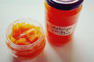 Lengvai paruošiamas skanėstas – persikų skonio moliūgai