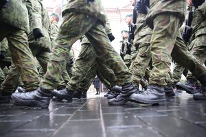Profesionaliu kariu norėjęs būti vyras Kaune bandė papirkti karo mediką