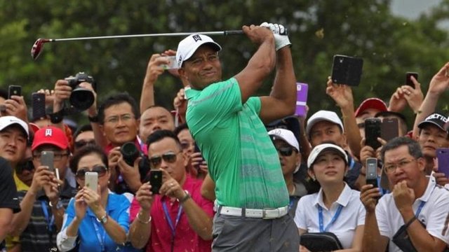 Į skandalus įklimpęs Tigeris Woodsas driokstelėjo – prabilo po ilgos tylos