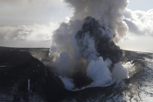 Nilui, Amazonei ir Misisipei prilygstantis Europos ugnikalnis neramina mokslininkus