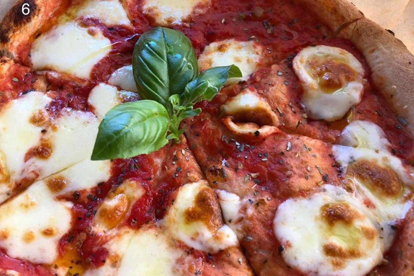  Neapolietiška pica „Margarita“.<br> Nuotr. iš „Maisto ragautojas“.