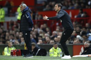 J. Mourinho svyla padai: „Manchester United“ sensacingai išspirtas iš Anglijos lygos taurės