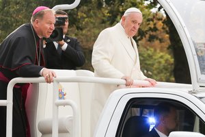 Po vizito Baltijos šalyse popiežiaus žinia: Bažnyčia nebedangstys seksualinių nusikaltėlių