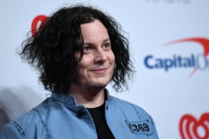 JAV roko žvaigždės Jacko White'o Vilniuje laukia ypatinga lietuvio dovana