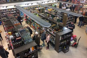 Akcizų alkoholiui poveikis: rinkoje kritimas, tačiau pelną nešame kaimynams