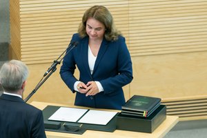 Nepaisant opozicijos kritikos, buvusi ministrė M. Vainiutė tapo Seimo kontroliere