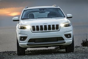 Keičiasi „Jeep“ importuotojas Baltijos šalyse