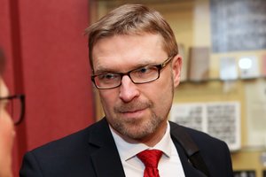 L. Kukuraičio pašto dėžutę užpildė socialinių darbuotojų atvirlaiškiai: prašo didesnių algų