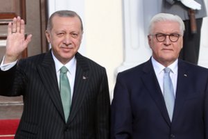 Vokietijos prezidentas tikisi santykių su Turkija atšilimo