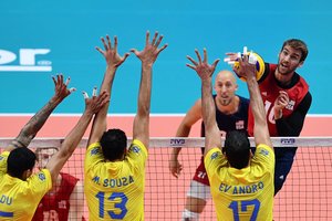 Pasaulio tinklinio čempionato pusfinalyje – Amerika prieš Europą