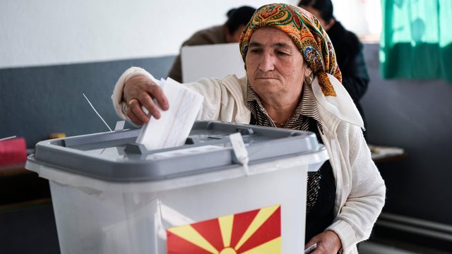 Makedonai balsuoja dėl šalies pavadinimo pakeitimo