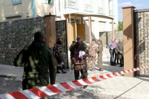 Sprogus minai sukilėlių užimtoje Rytų Ukrainoje, žuvo trys vaikai