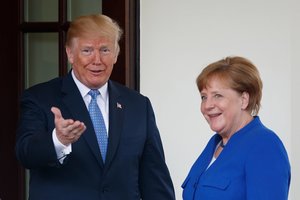 Vokietijos kanclerė A. Merkel perspėjo D. Trumpą nenaikinti JT